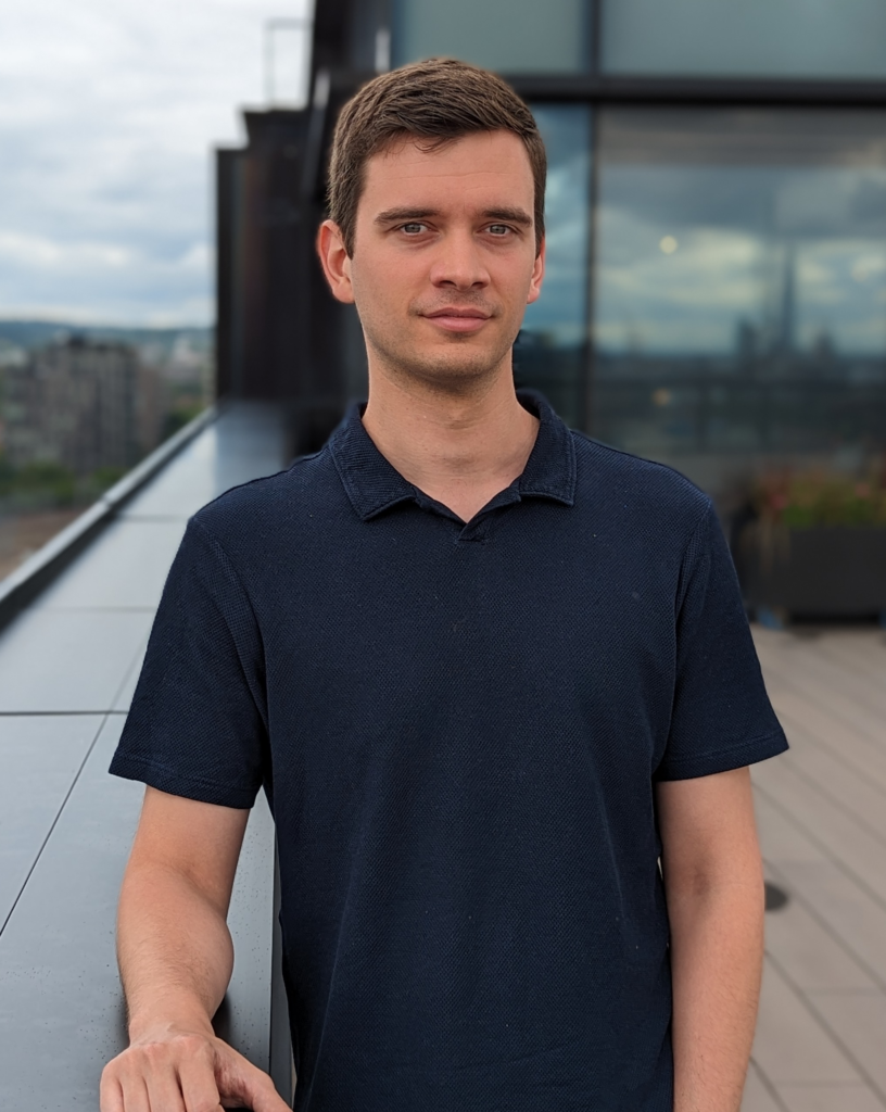 Pocket Sized Virtual Machines Embedded Recipes